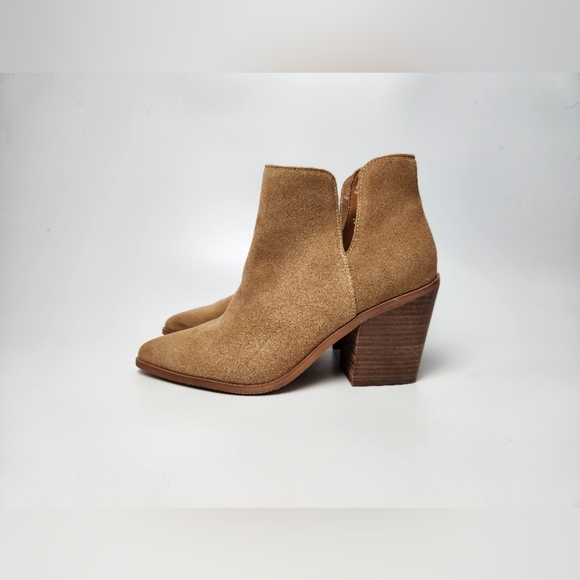 Lisa Vicky Tan Suede Slip On Western Ankle Heeled Boots Womens Size 8 Nordstrom - Picture 3 of 8